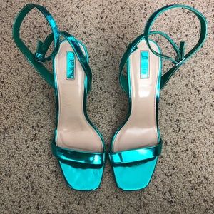 Metallic Aqua Heels